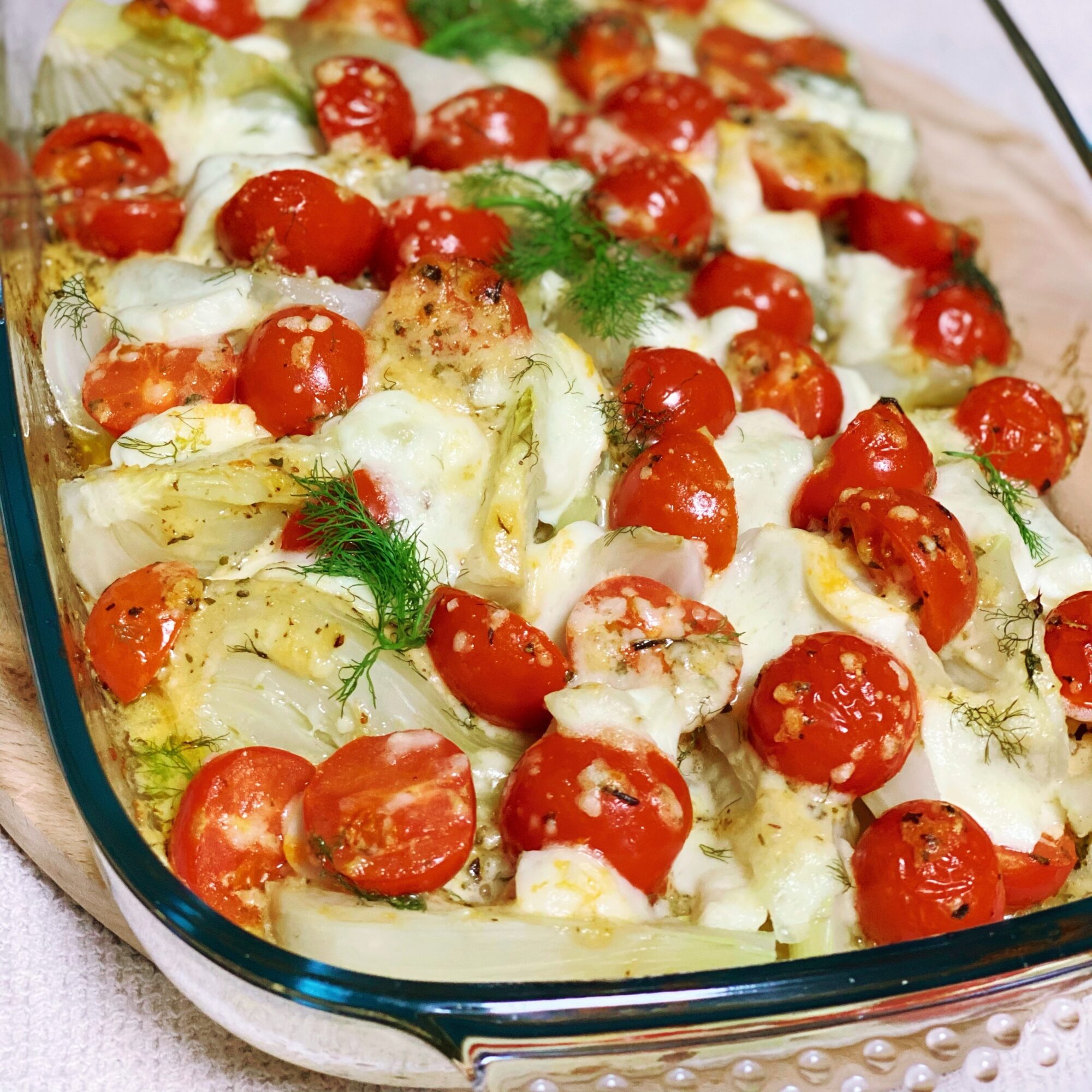 Fenchelgratin mit Cherrytomaten und Mozzarella | deliciously.ch